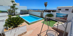 Casa Roja 3 Tias - Quiet Resort, Central, Parking